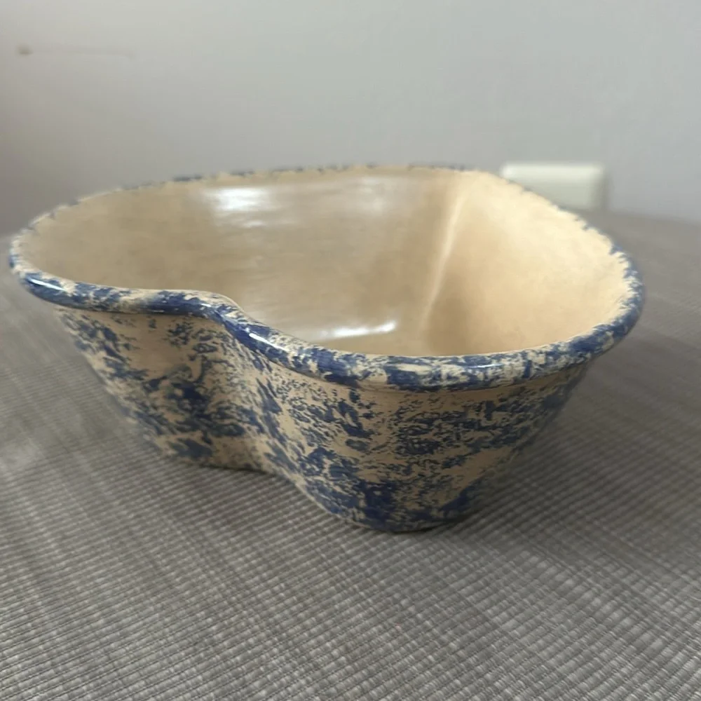 Vintage Stoneware Pottery Small Heart Shaped Bowl Sponged Heart Design ‘93